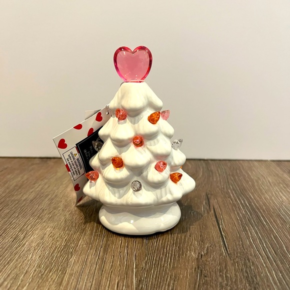 Other - Retro Miniature Valentine’s Day Heart Light-up Tree
